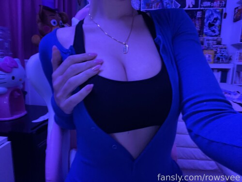 fansly oztl8z2lh8qfa3d57384f374721