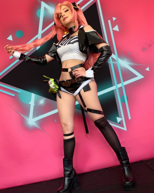 fantasmitafox 1742878493266f8e39088a89b9863