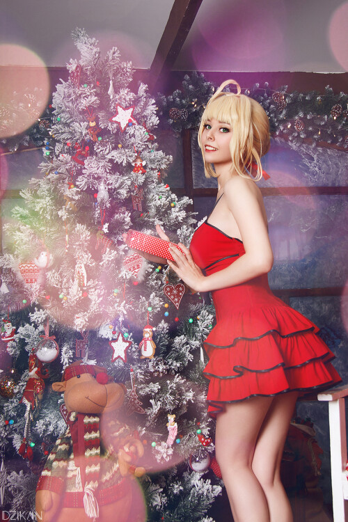 fate extra saber nero christmas by disharmonica dasxrwh