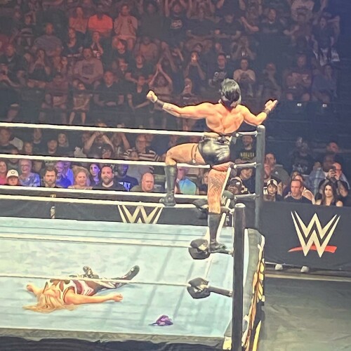 fc6c9e9570b33d5c9861f97ae074a30a6c8c09e9f97a7343