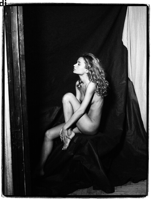 fd22f651 0a48 4993 9e01 da2025251dfc687f02ad7f278a18