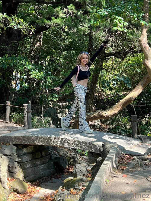 ffd1e1e1 b9ce 4468 9a80 849ae039d88c