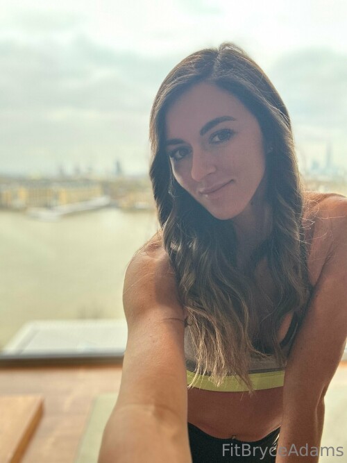 fitbryce 52459346b2de601b9f1