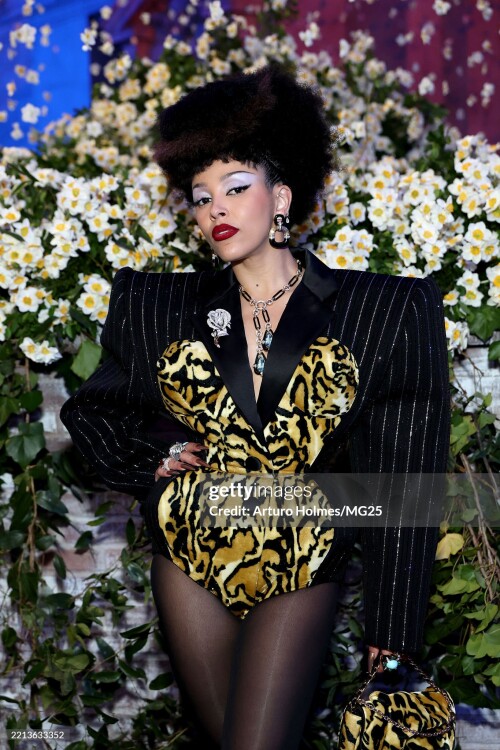 NEW YORK, NEW YORK - MAY 05: (Exclusive Coverage) Doja Cat attends the 2025 Met Gala Celebrating "Superfine: Tailoring Black Style" at Metropolitan Museum of Art on May 05, 2025 in New York City.  (Photo by Arturo Holmes/MG25/Getty Images for The Met Museum/Vogue)