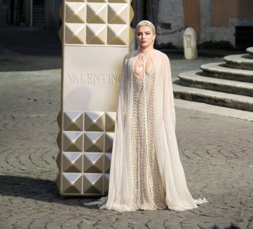 florence pugh32acd3287a72fc20c