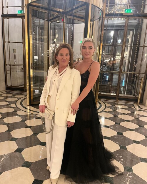 florence pugh6b4a74c8c1c787b27