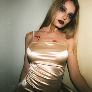 floridabb____B4YUIKLDtqP___2dca894c681aac71c25b8ad6658fb2d6