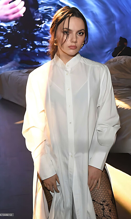 fotor 2023 3 27 23 51 33