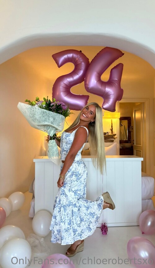 found this cute picture from my 24th birthday bcc7c5deb4bfb651