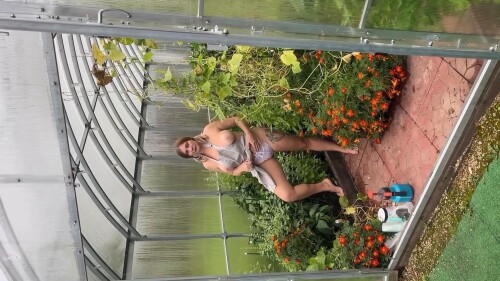 frame 0035098a300f98a22fa7