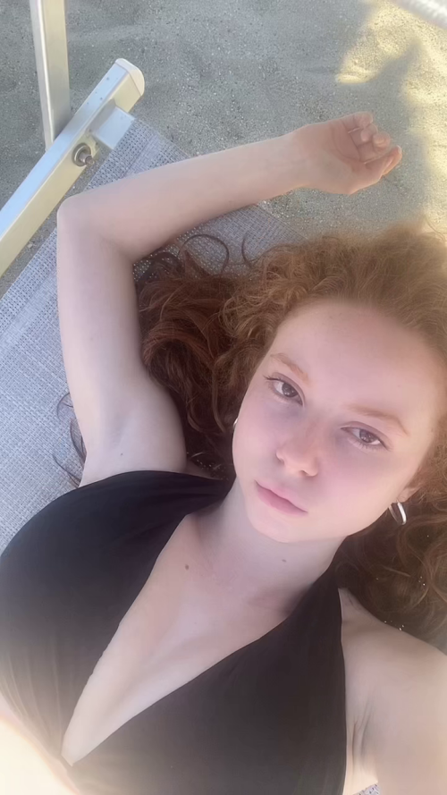 francesca-capaldi_full_hdf28645724714f5e7