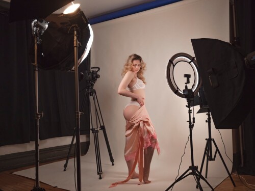 full122d318e529443a4e2