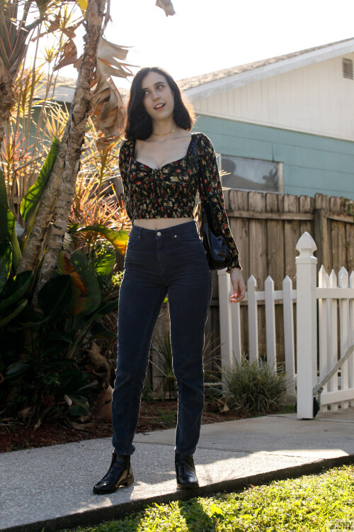 full_004_1715461054161622