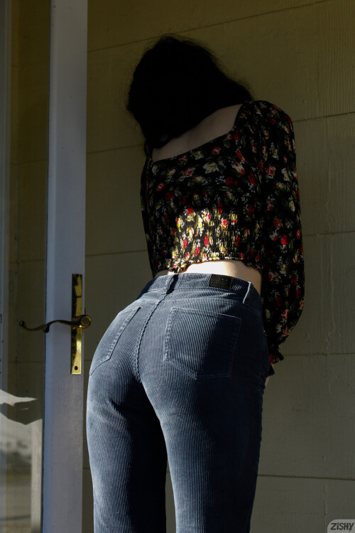 full_008_1757501161161631