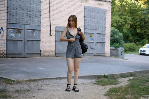 full 011 8900091739093029fea77387f8c84b9a