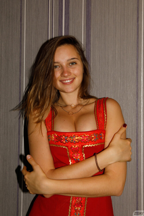 full_026_1100099476091810e92fafbd9e273f9c