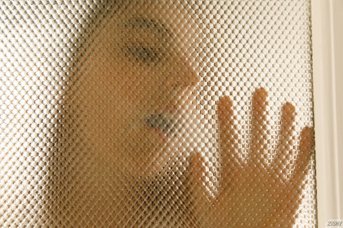 full_072_1022445853102532