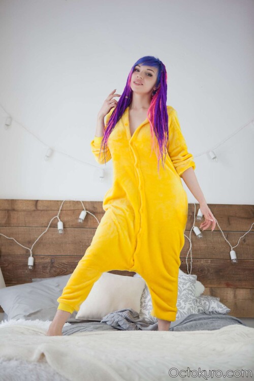 full catchme 00 3B25991074e5b8ad1e0bf57e35