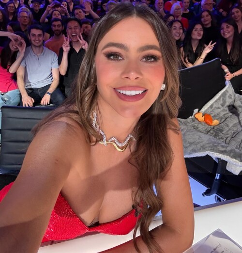 fyukgy8h 5665a8a783e802ae8