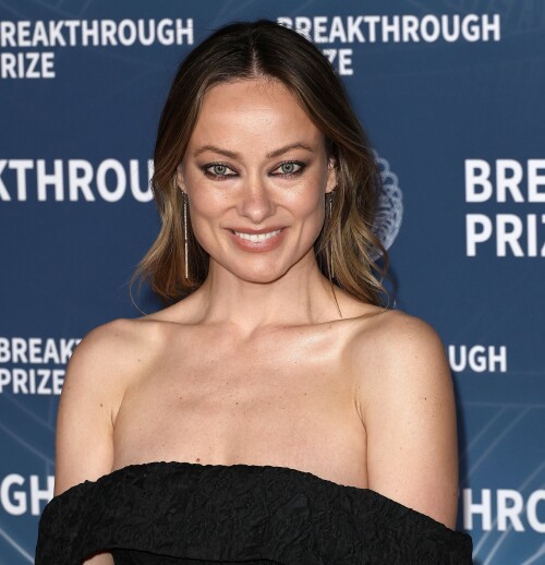 gae35y76d-113acfe67996c60cc4