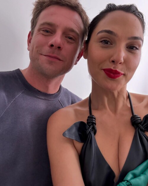 gal_gadot-27-09-2024-000405817cc35fbcaddf