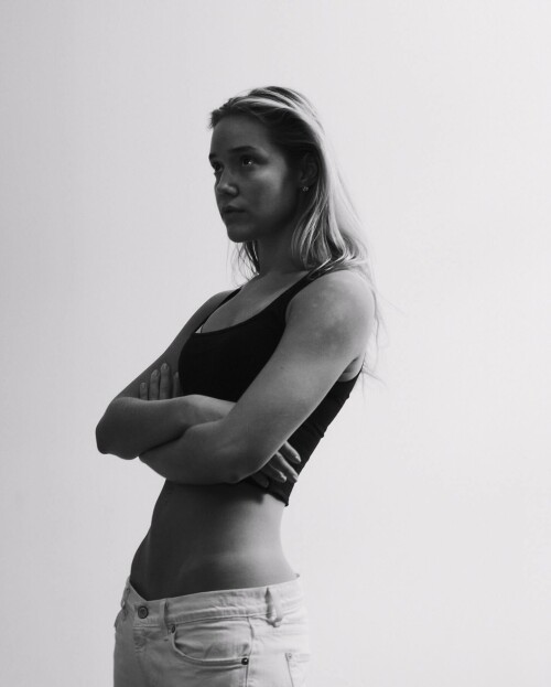 galleryponton 20241213 000246547b74f638a40a