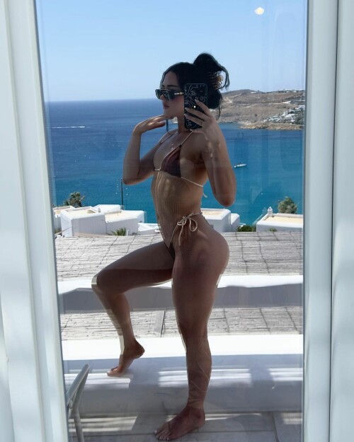 get 26a6d27e28cfc6b8b8