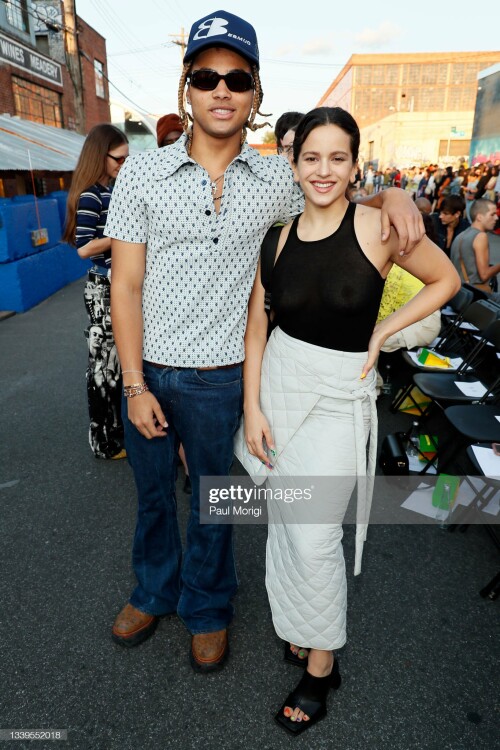 NEW YORK, NEW YORK - SEPTEMBER 10: Rosal?a attends the front row for Eckhaus Latta during NYFW: The Shows on September 10, 2021 in New York City. (Photo by Paul Morigi/Getty Images)