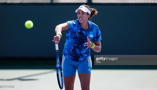 INDIAN WELLS, CALIFORNIA - MARCH 09: Garbine Muguruza of Spain practices before the start of the BNP Paribas Open on March 09, 2022 in Indian Wells, California. (Photo by TPN/Getty Images)