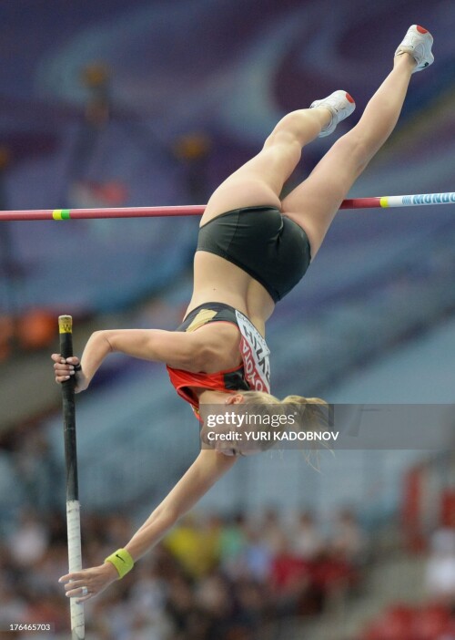 Germany's Lisa Ryzih competes in the women's pole vault final at the 2013 IAAF World Championships at the Luzhniki stadium in Moscow on August 13, 2013. AFP PHOTO / YURI KADOBNOV        (Photo credit should read YURI KADOBNOV/AFP via Getty Images)
