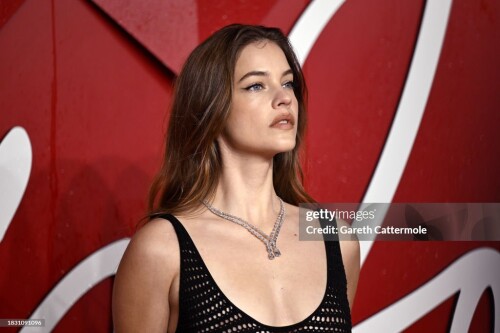 LONDON, ENGLAND - DECEMBER 04: Barbara Palvin attends The Fashion Awards 2023 presented by Pandora at the Royal Albert Hall on December 04, 2023 in London, England. (Photo by Gareth Cattermole/Getty Images)