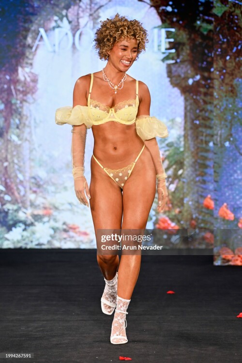 NEW YORK, NEW YORK - FEBRUARY 07: Elle Smith walks during the Adore Me fashion show at New York Fashion Week Fall 2024 powered by Art Hearts Fashion at The Angel Orensanz Foundation on February 07, 2024 in New York City. (Photo by Arun Nevader/Getty Images for Art Hearts Fashion)