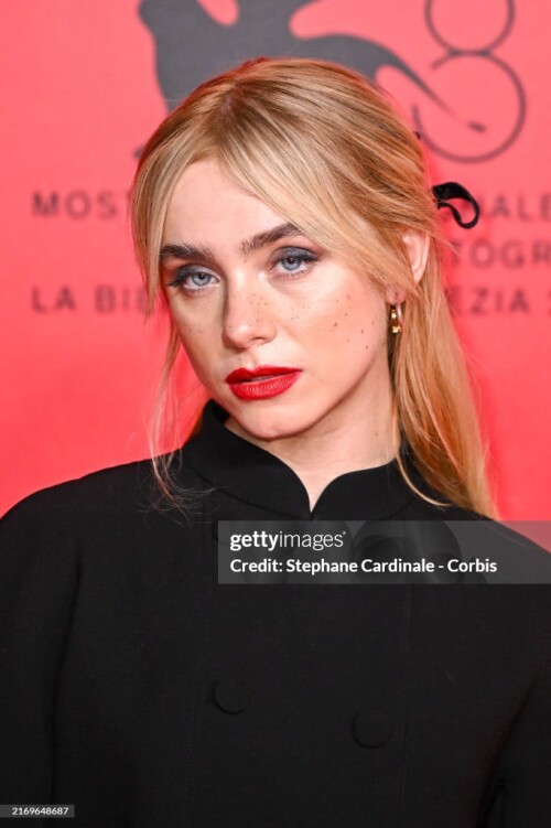 VENICE, ITALY - AUGUST 31: Clara Galle attends the 2024 Armani Beauty dinner photocall at Arsenale on August 31, 2024 in Venice, Italy. (Photo by Stephane Cardinale - Corbis/Corbis via Getty Images)