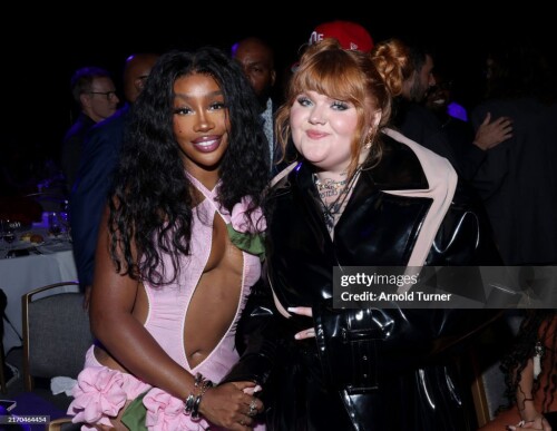 LOS ANGELES, CALIFORNIA - SEPTEMBER 05: (L-R) SZA and MaKenzie attend the 2024 BMI R&B/Hip-Hop Awards at Fairmont Century Plaza on September 05, 2024 in Los Angeles, California. (Photo by Arnold Turner/Getty Images for BMI)