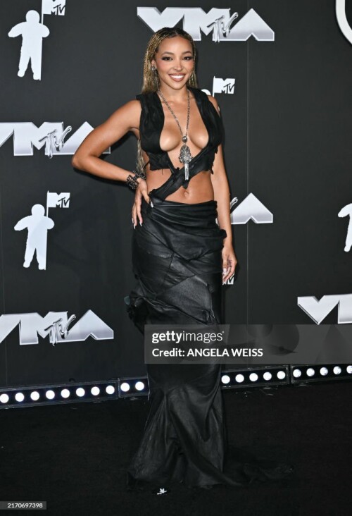US singer songwriter Tinashe arrives to attend the MTV Video Music Awards at UBS Arena in Elmont, New York, on September 11, 2024. (Photo by ANGELA WEISS / AFP) (Photo by ANGELA WEISS/AFP via Getty Images)