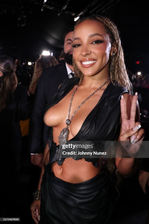 ELMONT, NEW YORK - SEPTEMBER 11: Tinashe attends the 2024 MTV Video Music Awards at UBS Arena on September 11, 2024 in Elmont, New York. (Photo by Johnny Nunez/Getty Images for MTV)