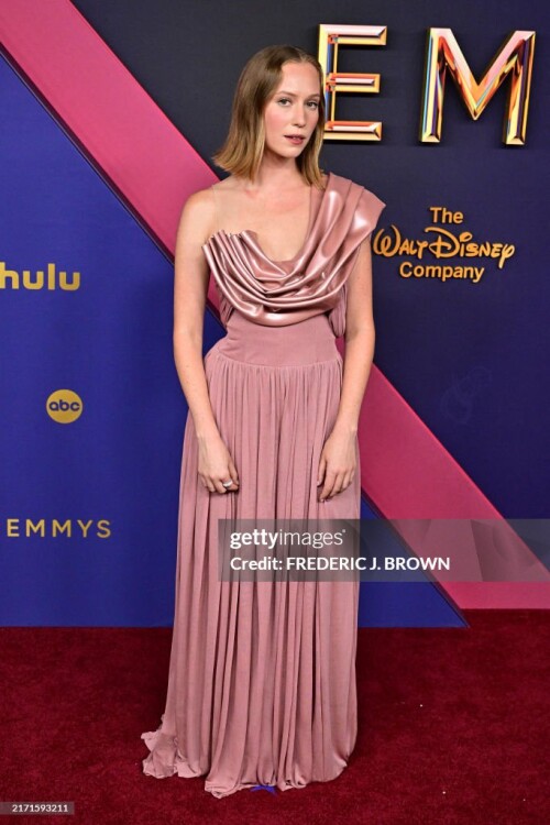 US actress Hannah Einbinder arrives for the 76th Emmy Awards at the Peacock Theatre at L.A. Live in Los Angeles on September 15, 2024. (Photo by Frederic J. BROWN / AFP) (Photo by FREDERIC J. BROWN/AFP via Getty Images)