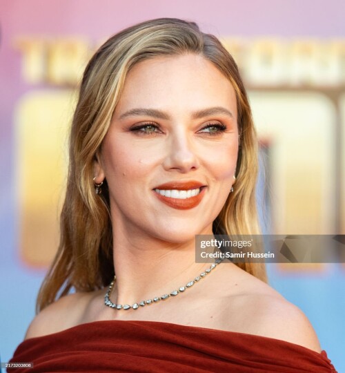 LONDON, ENGLAND - SEPTEMBER 19: Scarlett Johansson attends the European Premiere of "Transformers One" at Cineworld Leicester Square on September 19, 2024 in London, England. (Photo by Samir Hussein/Getty Images)