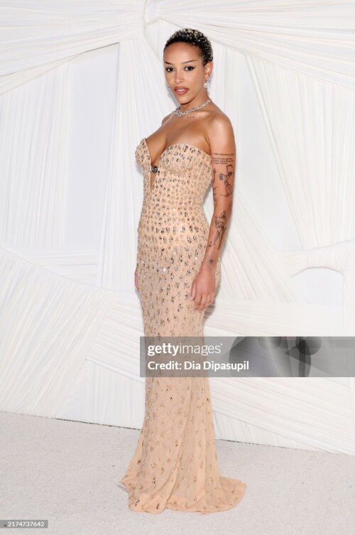 NEW YORK, NEW YORK - SEPTEMBER 26: Doja Cat attends the Clooney Foundation for Justice's The Albies at New York Public Library on September 26, 2024 in New York City.  (Photo by Dia Dipasupil/Getty Images)