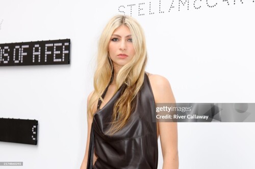 Blu DeTiger at Stella McCartney RTW Spring 2025 as part of Paris Ready to Wear Fashion Week on September 30, 2024 in Paris, France.  (Photo by River Callaway/WWD via Getty Images)