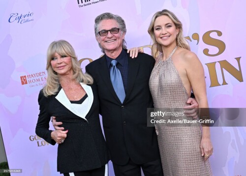 BEVERLY HILLS, CALIFORNIA - SEPTEMBER 27: (L-R) Goldie Hawn, Kurt Russell and Kate Hudson attend the 20th anniversary celebration of the Goldie Hawn Foundation and MindUP Gala at Ron Burkle?s Greenacres on September 27, 2024 in Beverly Hills, California. (Photo by Axelle/Bauer-Griffin/FilmMagic)