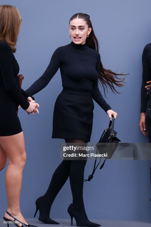 PARIS, FRANCE - SEPTEMBER 30: Rachel Sennott attends the Balenciaga Paris Womenswear Spring-Summer 2025 show as part of Paris Fashion Week on September 30, 2024 in Paris, France. (Photo by Marc Piasecki/WireImage)