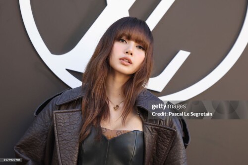 PARIS, FRANCE - OCTOBER 01: (EDITORIAL USE ONLY - For Non-Editorial use please seek approval from Fashion House) Lisa attends the Louis Vuitton Paris Womenswear Spring-Summer 2025 show as part of Paris Fashion Week on October 01, 2024 in Paris, France. (Photo by Pascal Le Segretain/Getty Images)