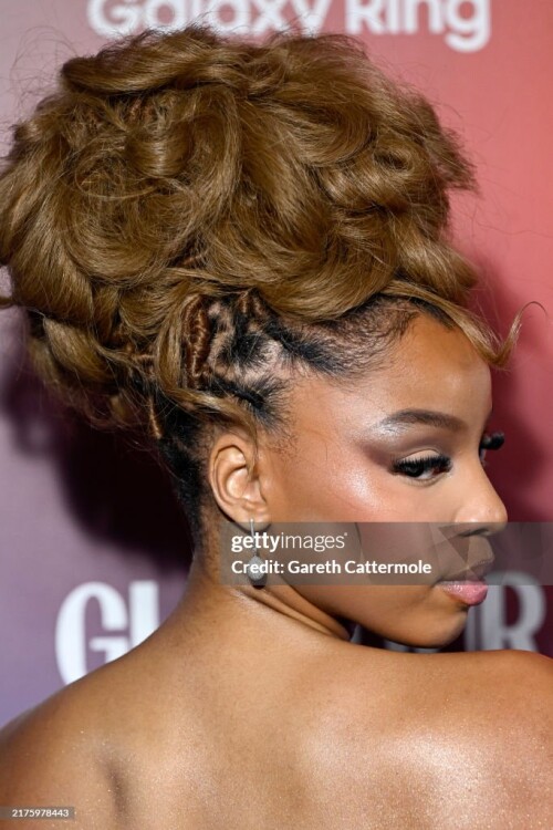 LONDON, ENGLAND - OCTOBER 01: Chloe Bailey attends the Glamour Women of The Year Awards 2024 at Raffles on October 01, 2024 in London, England. (Photo by Gareth Cattermole/Getty Images)