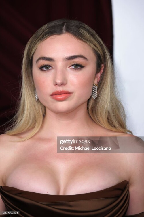 NEW YORK, NEW YORK - OCTOBER 08:  Peyton List attends the 2024 Glamour Women Of The Year at Times Square EDITION Hotel on October 08, 2024 in New York City. (Photo by Michael Loccisano/Getty Images)