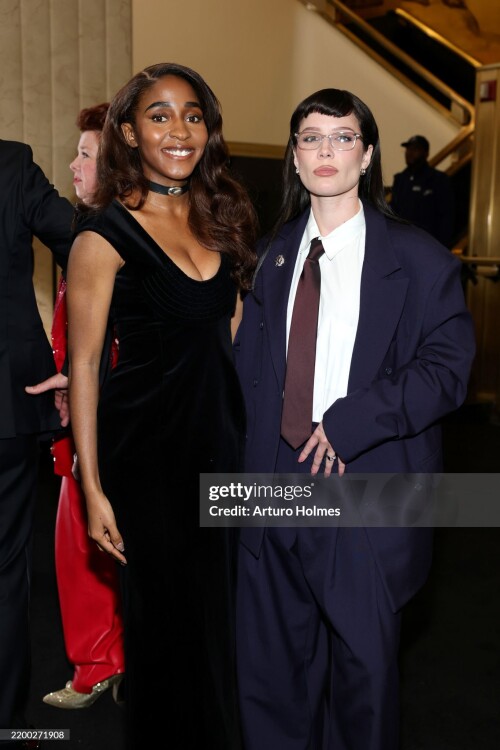 NEW YORK, NEW YORK - FEBRUARY 16: (L-R) Ayo Edebiri and Halsey attend SNL50: The Anniversary Special on February 16, 2025 in New York City.  (Photo by Arturo Holmes/Getty Images)