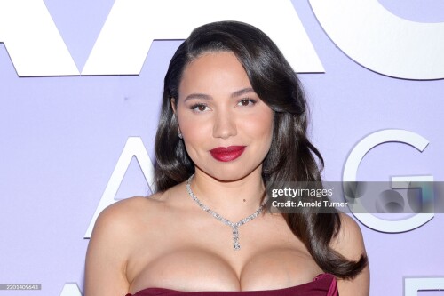 PASADENA, CALIFORNIA - FEBRUARY 22: Jurnee Smollett arrives for the 56th NAACP Image Awards at Pasadena Civic Auditorium on February 22, 2025 in Pasadena, California. (Photo by Arnold Turner/Getty Images for NAACP)