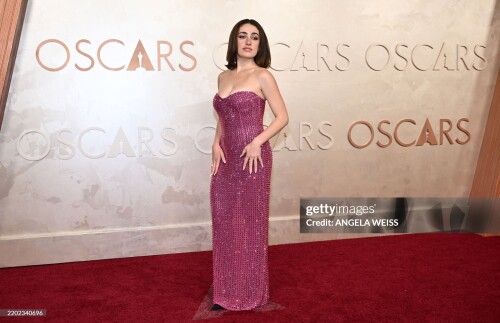 US actress Rachel Sennott attends the 97th Annual Academy Awards at the Dolby Theatre in Hollywood, California on March 2, 2025. (Photo by ANGELA WEISS / AFP) (Photo by ANGELA WEISS/AFP via Getty Images)