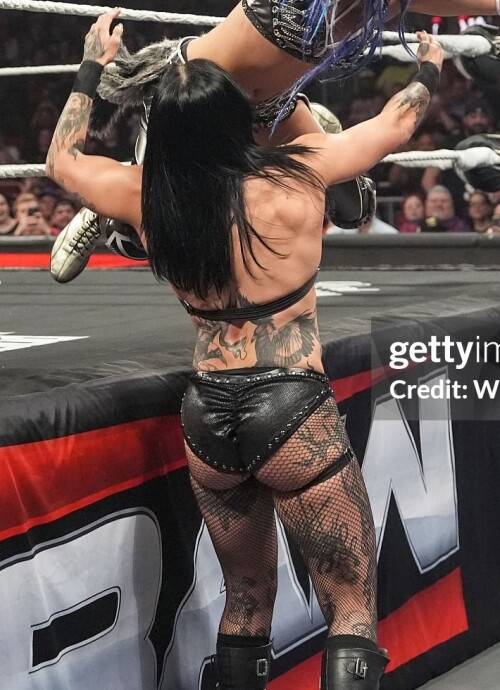 gettyimages-2214230492-2048x2048cf735e3ae99b351b