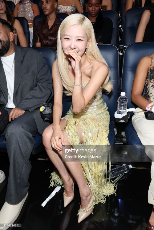 ELMONT, NEW YORK - SEPTEMBER 07: Ros? during the 2025 MTV Video Music Awards at UBS Arena on September 07, 2025 in Elmont, New York. (Photo by/Kevin Mazur/Getty Images for MTV)